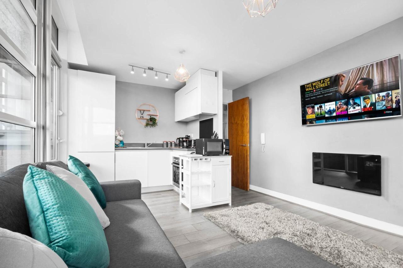 Luxury Stay With Scenic Views Brierley Hill Kültér fotó